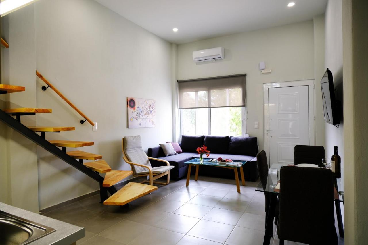 Erinaki Apartments กิสเซมอส ภายนอก รูปภาพ